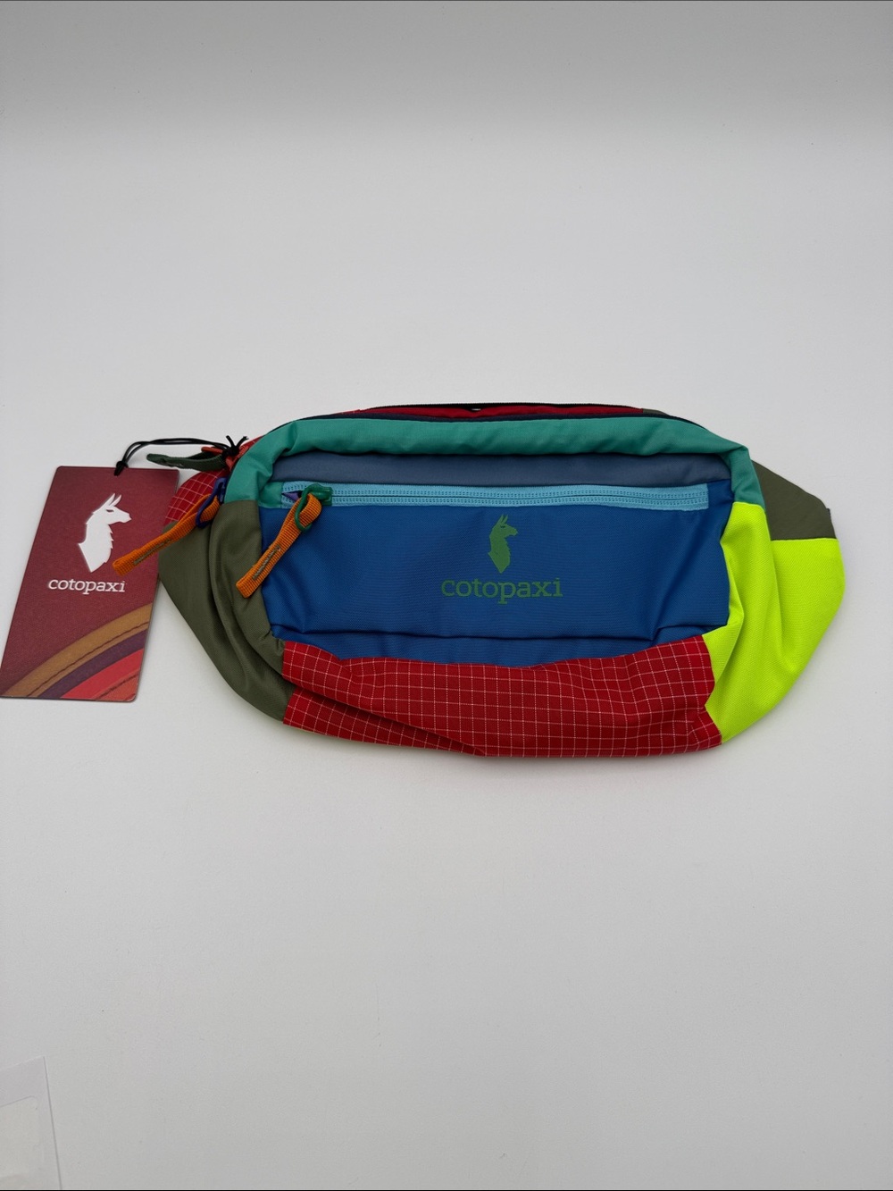 NEW Cotopaxi Kapai 3L Hip Pack Del Dia Pack Belt Bag Travel One Of a Kind Color